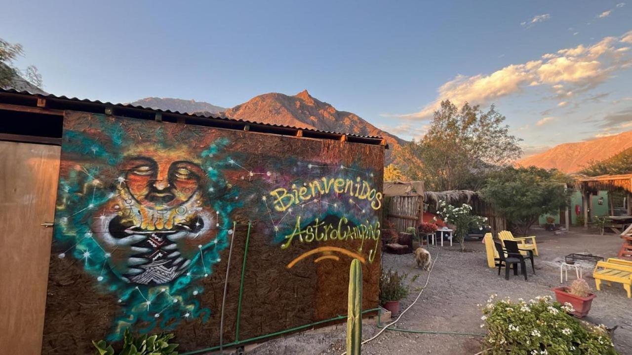 Astro Camping Elqui Experience Vicuna Luaran gambar